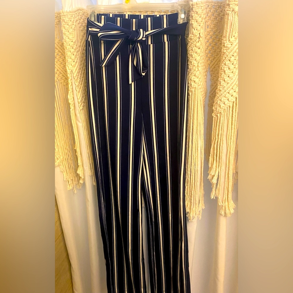 Windsor pants.